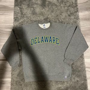 Delaware crewneck Russell athletics large mens gray and blue